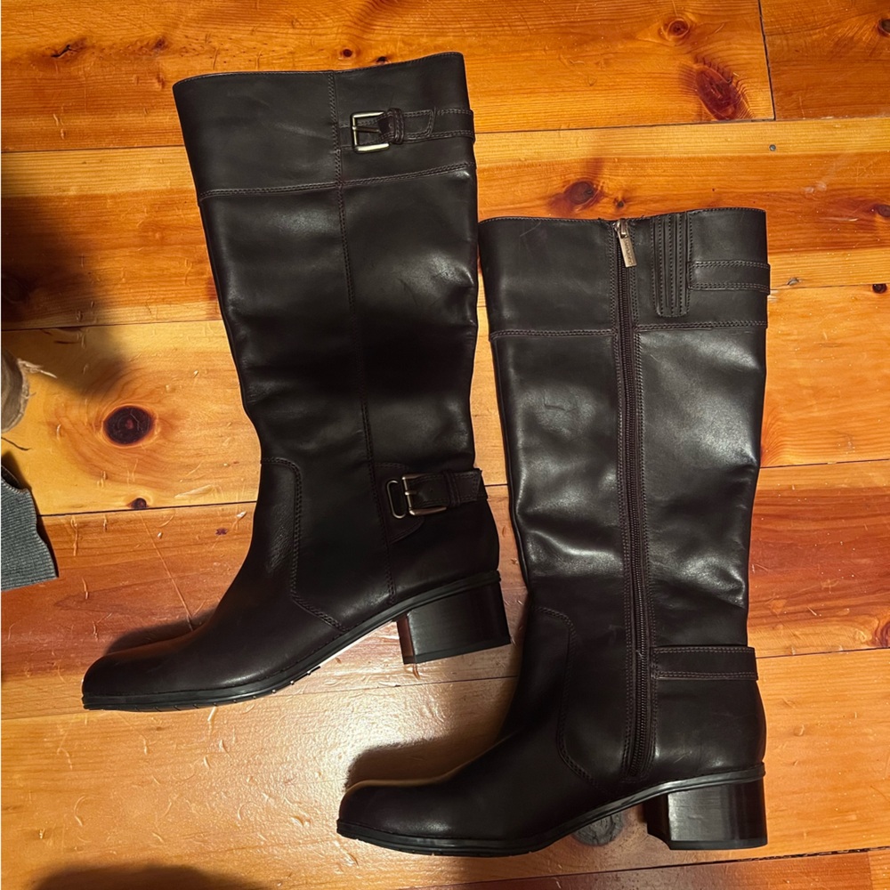 Bandolino Leather boots
